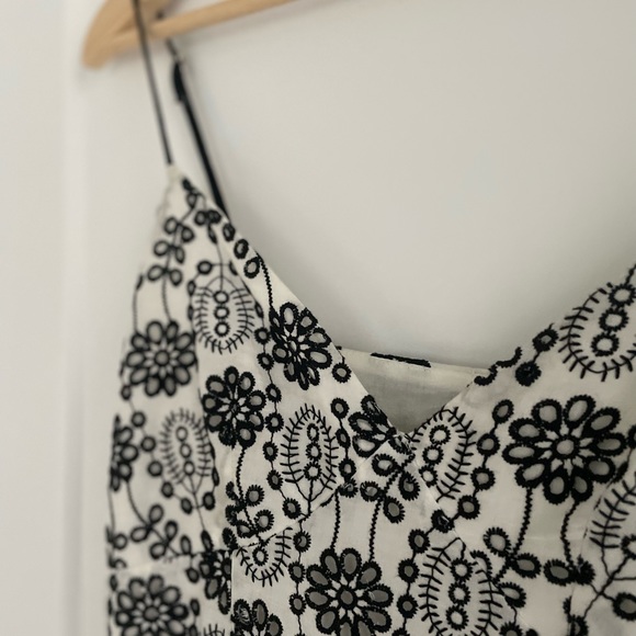 Dress with Eyelet Embroidery - Picture 6 of 9